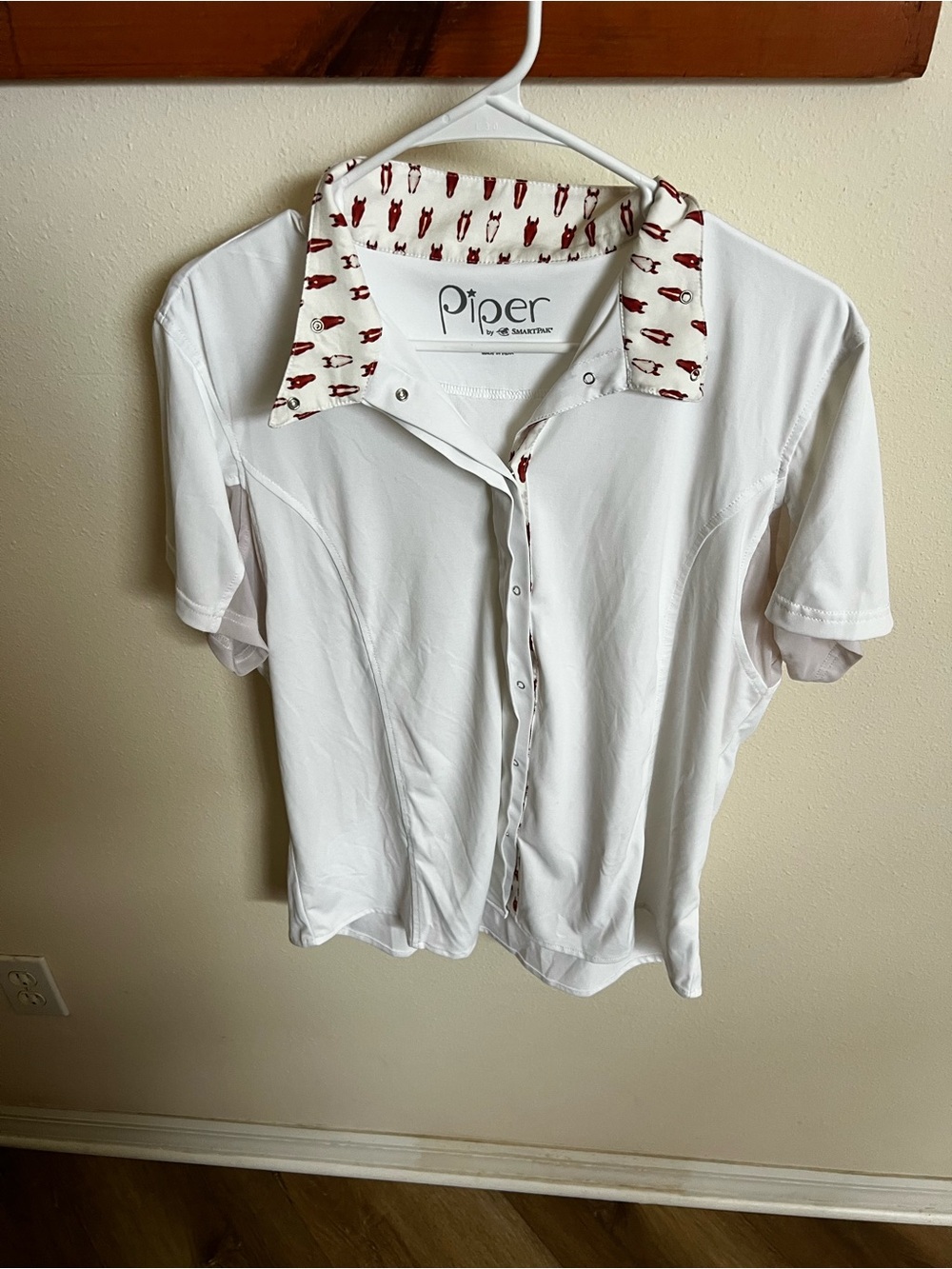 Piper by SmartPak White Short-Sleeve Button Shirt with Red Printed Collar